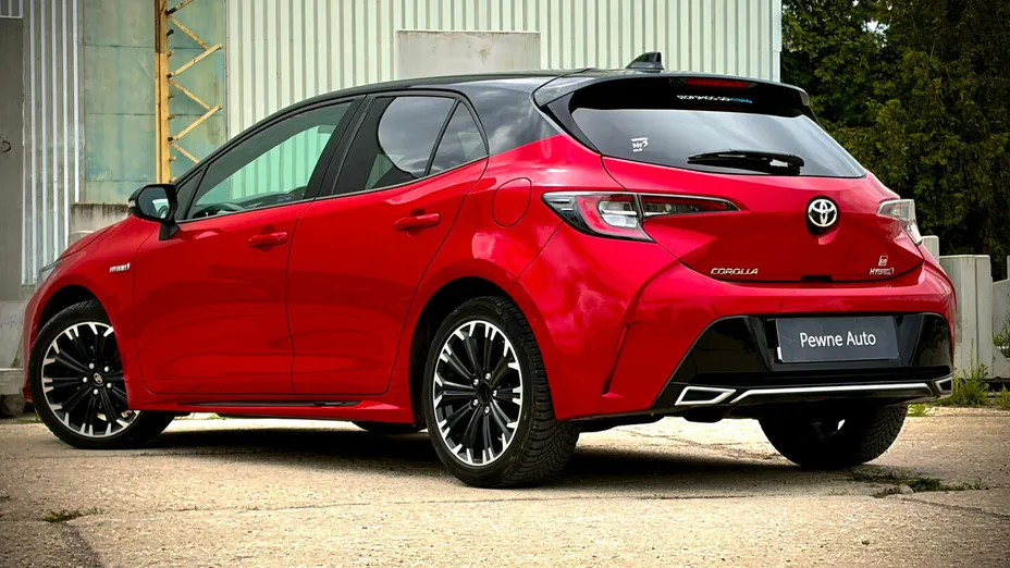 TOYOTA Corolla Corolla 1.8 Hybrid GR Sport