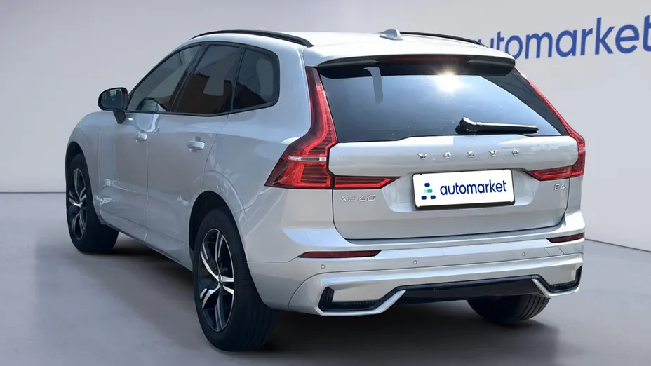 VOLVO XC60 XC60 B4 B R-Design aut