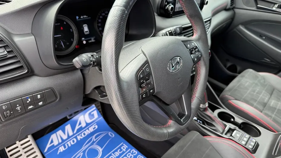 HYUNDAI Tucson -