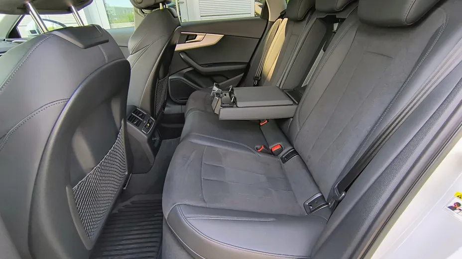 AUDI A4 Avant -