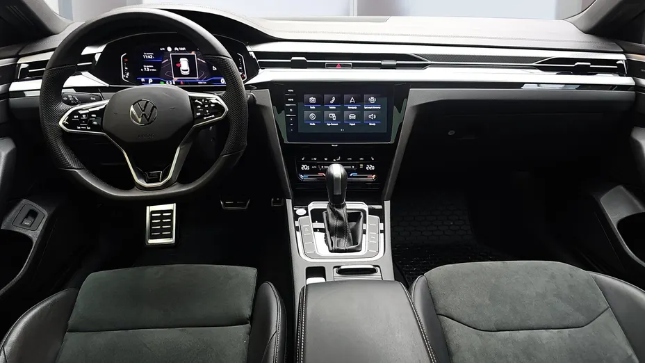 VOLKSWAGEN Arteon Arteon 2.0 TSI R-Line DSG