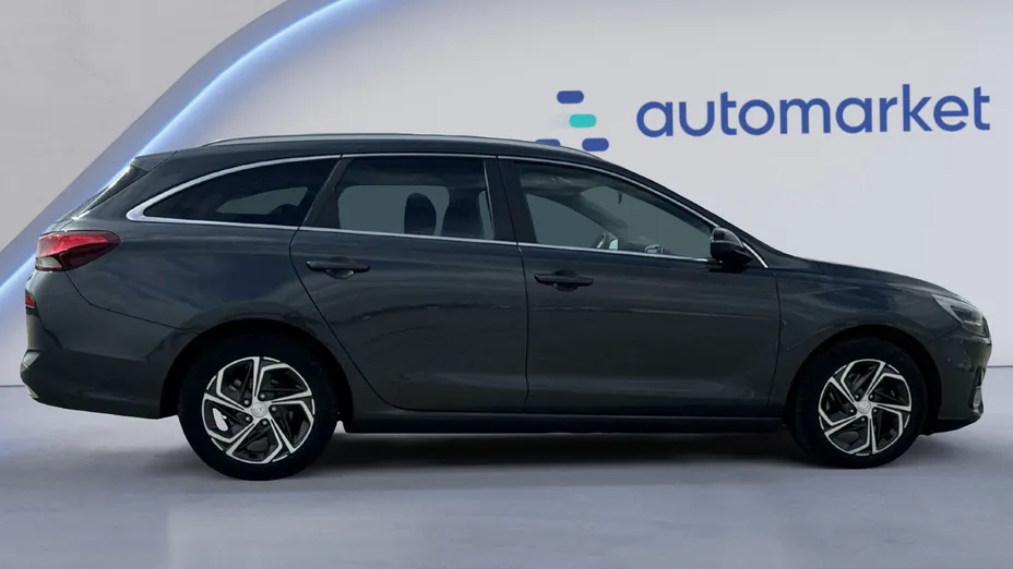 HYUNDAI i30 i30 1.0 T-GDI Smart DCT