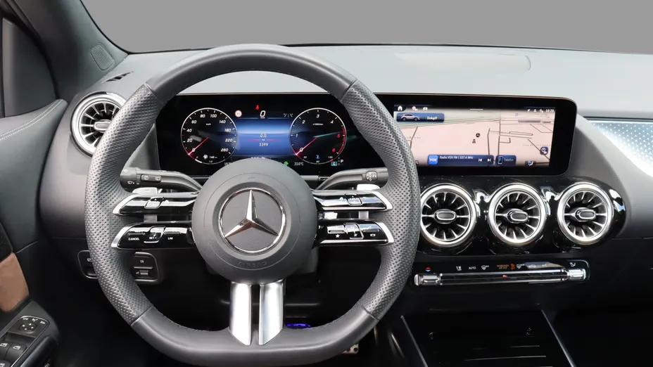 MERCEDES-BENZ GLA GLA 200 d AMG Line 8G-DCT