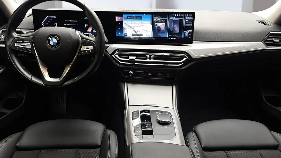 BMW Seria 3 330i xDrive aut