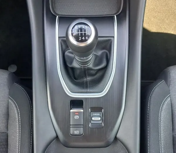 NISSAN Qashqai Qashqai 1.3 DIG-T mHEV N-Connecta