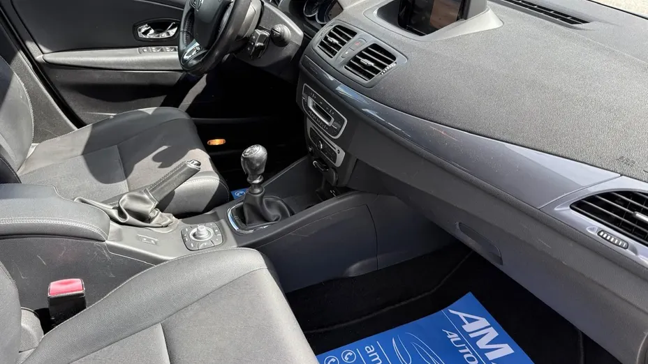 RENAULT Megane -