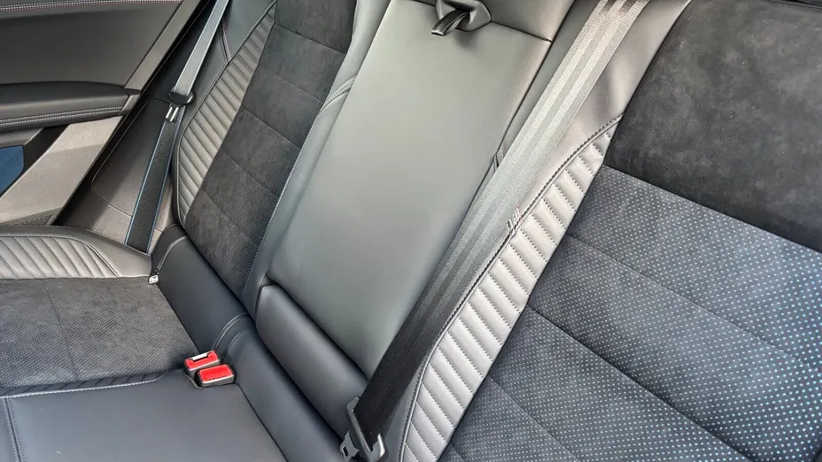 RENAULT Rafale Rafale 1.2 E-Tech PHEV 4x4 300 esprit Alpine MMT Nowy