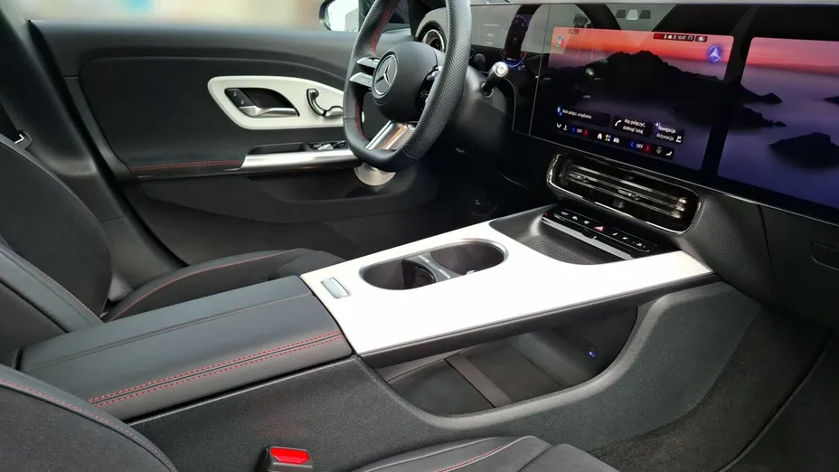 MERCEDES-BENZ CLA CLA 200 mHEV 8G-DCT
