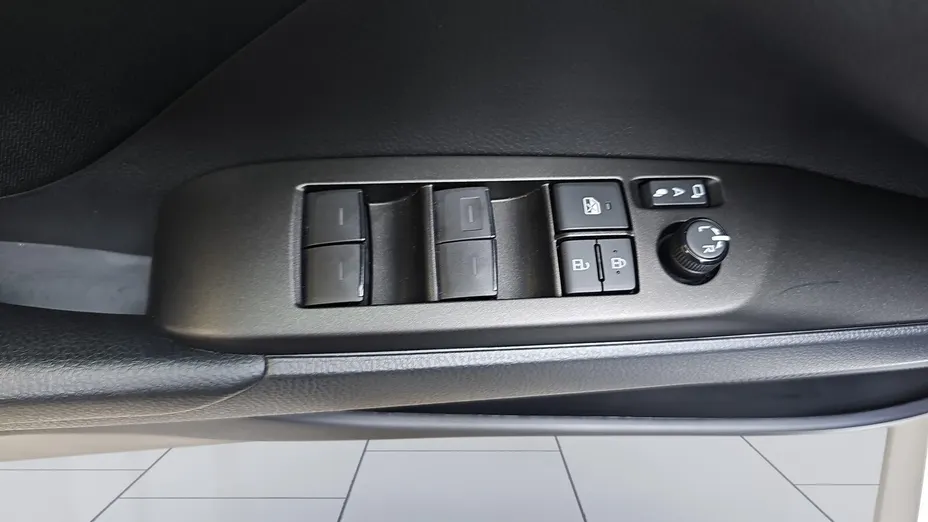 TOYOTA Camry Camry 2.5 Hybrid Comfort CVT