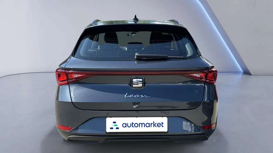 SEAT Leon Leon 1.5 eTSI Style DSG Nowy