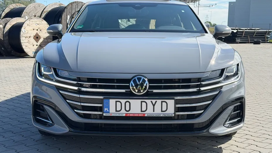 VOLKSWAGEN Arteon -