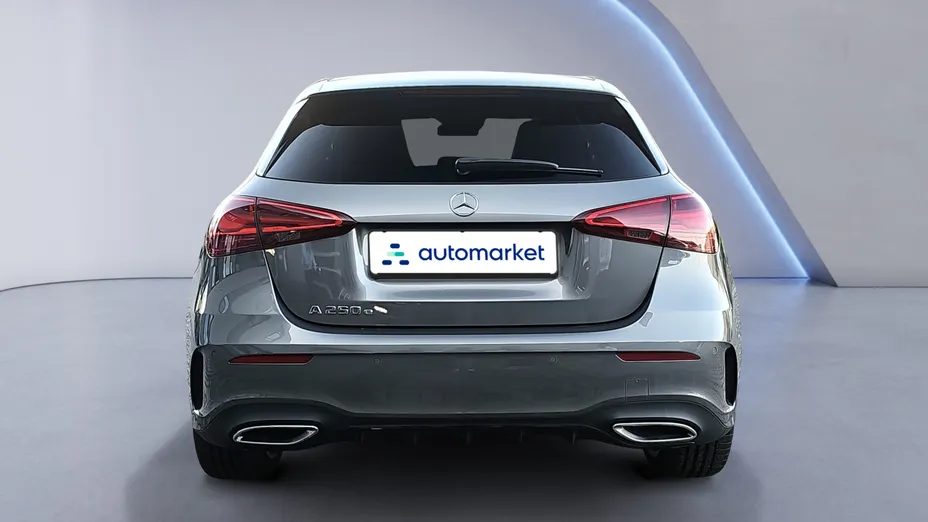 MERCEDES-BENZ A Klasa A 250 e PHEV AMG Line 8G-DCT