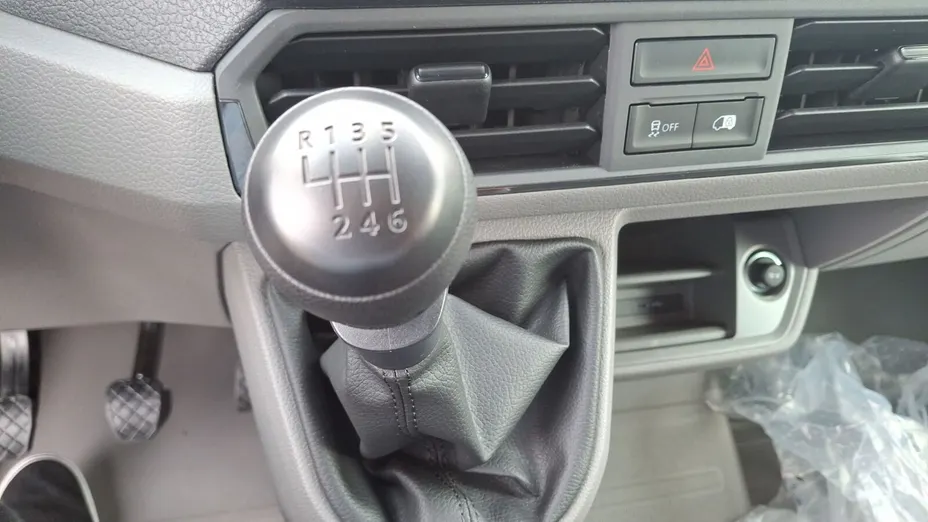 VOLKSWAGEN Crafter Crafter 35 BiTDI (14,4m3) Nowy