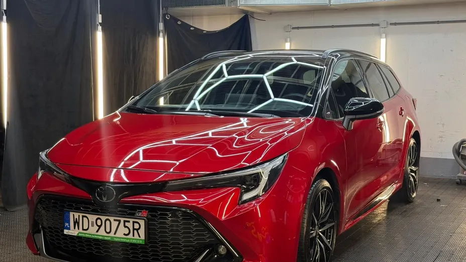 TOYOTA Corolla -