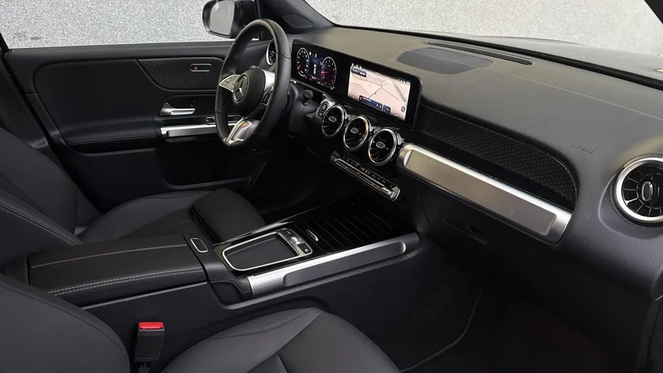 MERCEDES-BENZ GLB GLB 200 mHEV Progressive 7G-DCT
