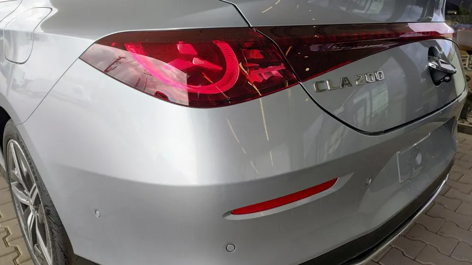 MERCEDES-BENZ CLA -