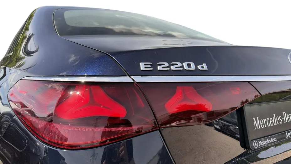 MERCEDES-BENZ E Klasa E 220 d mHEV 4-Matic Avantgarde 9G-Tronic