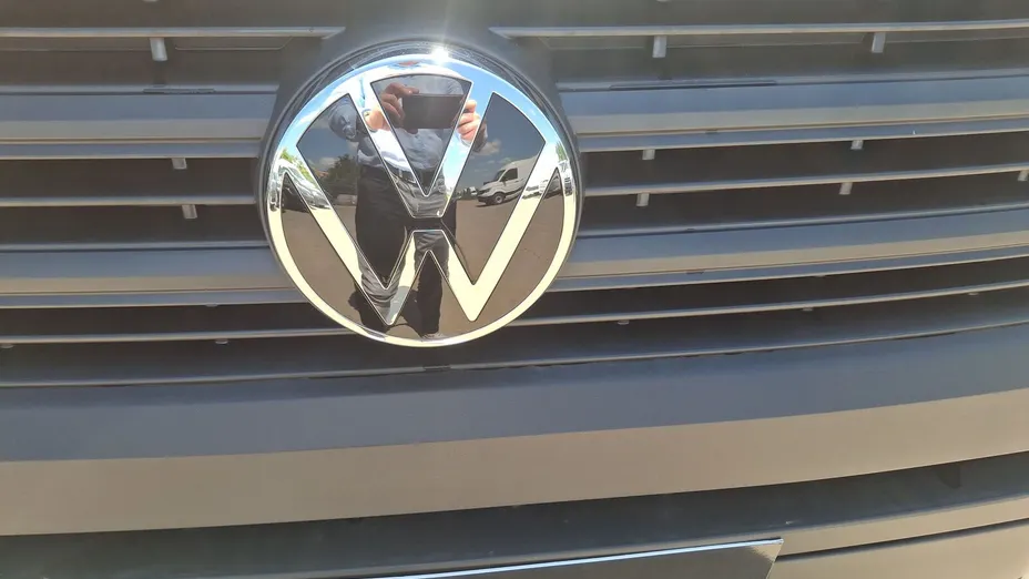 VOLKSWAGEN Crafter Crafter 35 BiTDI 4Motion (9,3m3) aut Nowy