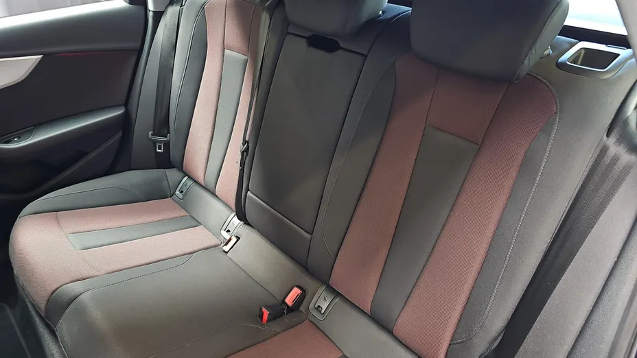 AUDI A4 A4 40 TFSI mHEV Quattro S tronic