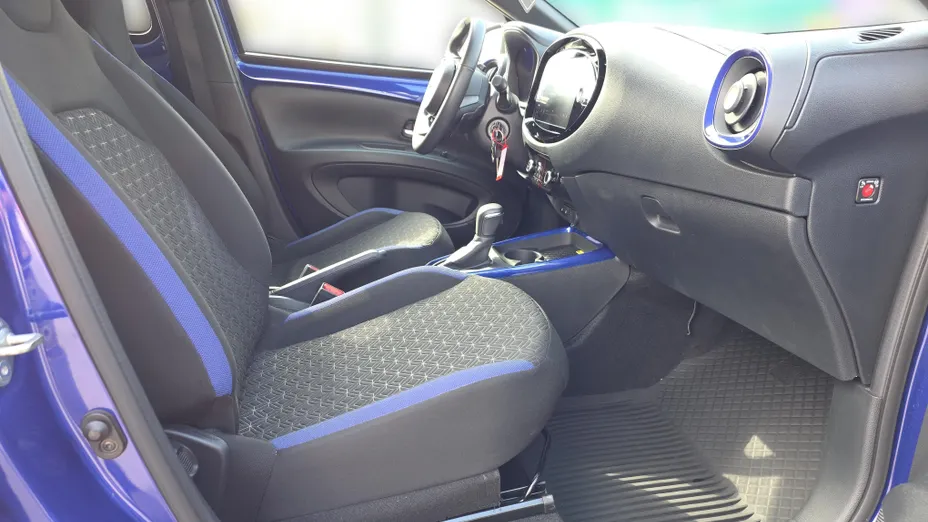 TOYOTA Aygo X Aygo X 1.0 VVT-i Style CVT