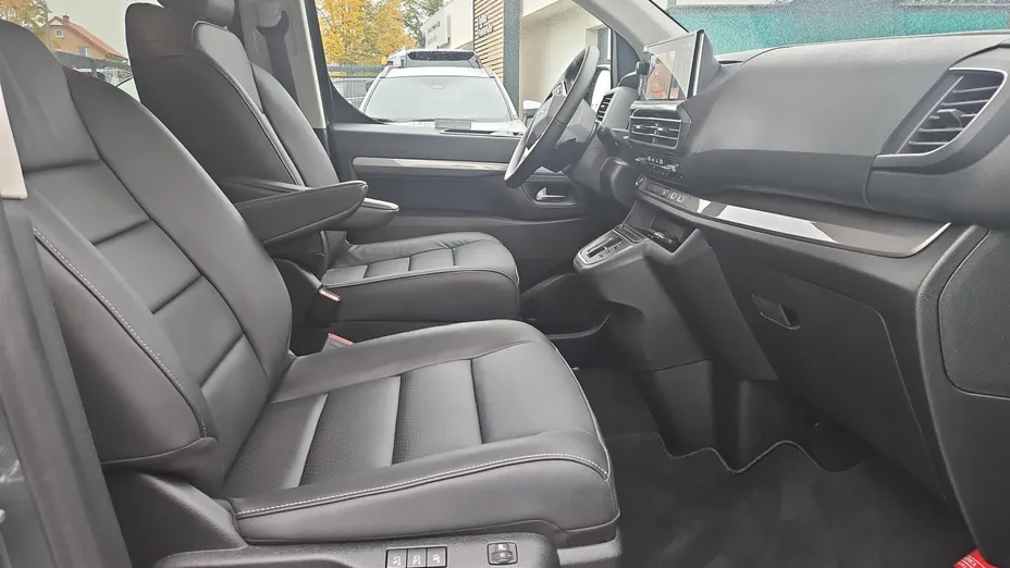 TOYOTA Proace Verso Proace Verso 2.0 D4-D Medium VIP aut