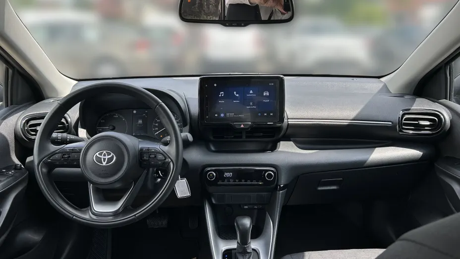 TOYOTA Yaris Yaris Hybrid 1.5 Comfort