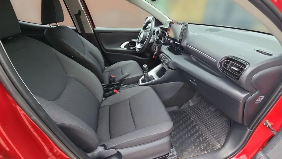TOYOTA Yaris Yaris 1.5 Comfort