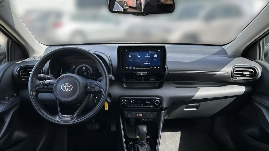 TOYOTA Yaris Yaris Hybrid 1.5 Style