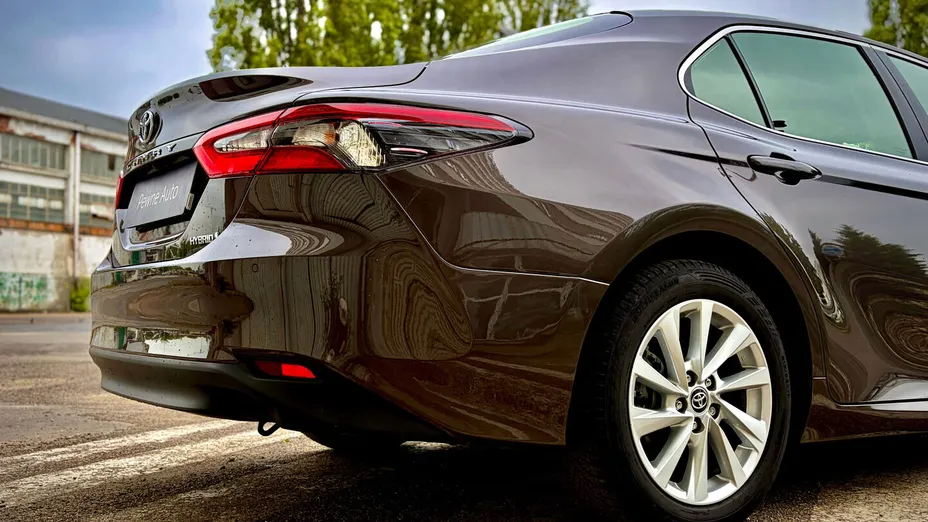 TOYOTA Camry Camry 2.5 Hybrid Comfort CVT