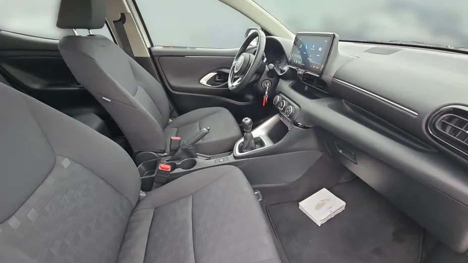 TOYOTA Yaris Yaris 1.5 Comfort