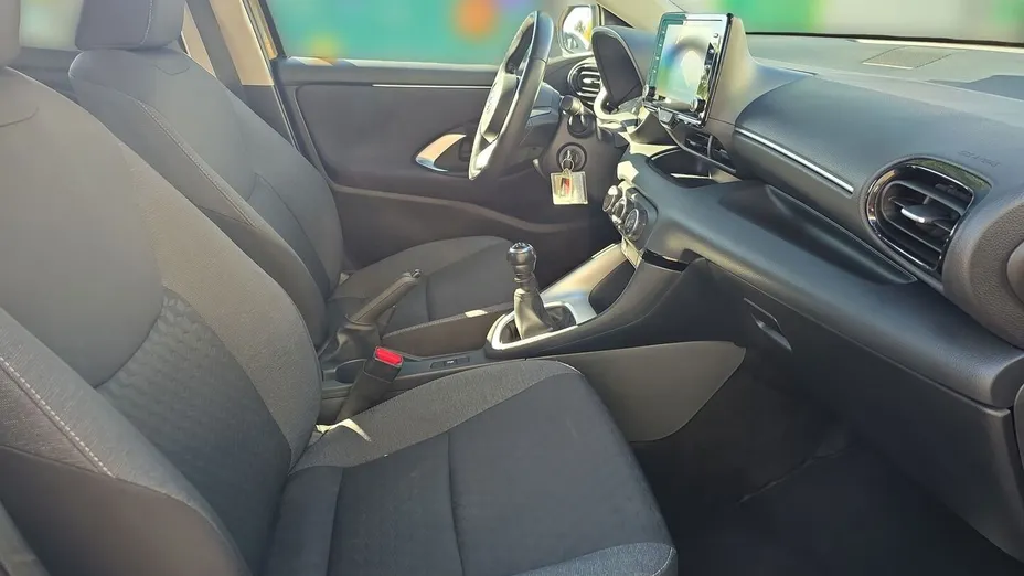 TOYOTA Yaris Yaris 1.5 Comfort