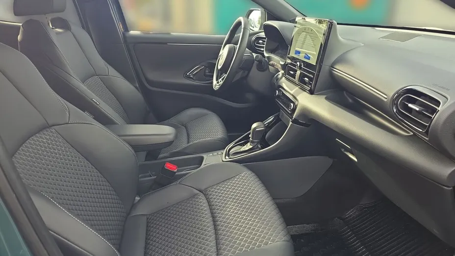 TOYOTA Yaris Yaris Hybrid 1.5 Executive
