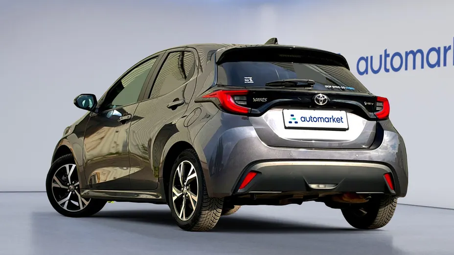 TOYOTA Yaris Yaris Hybrid 1.5 Style