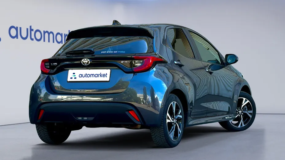 TOYOTA Yaris Yaris Hybrid 1.5 Style