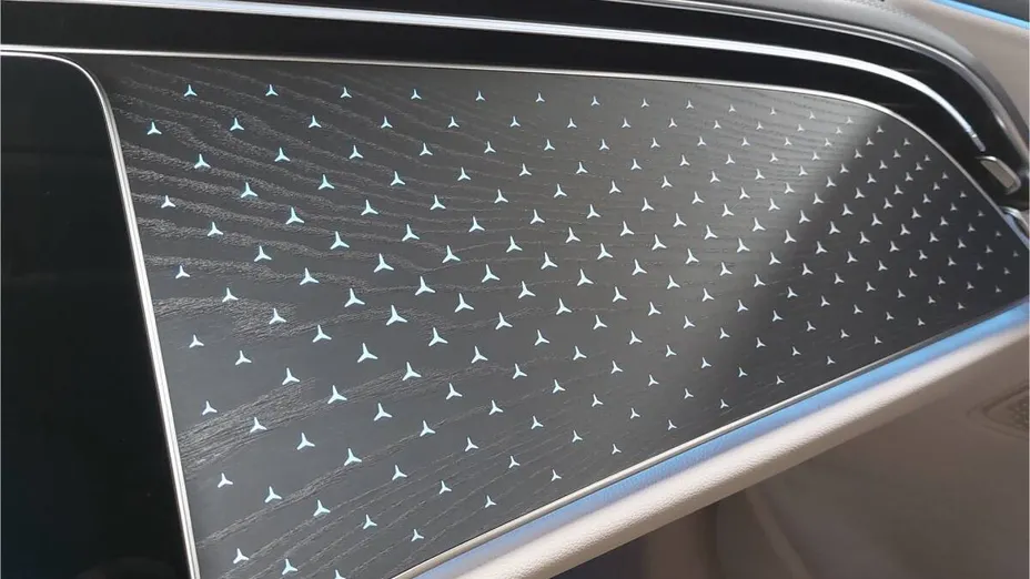 MERCEDES-BENZ E Klasa E 200 mHEV 4-Matic Avantgarde 9G-Tronic