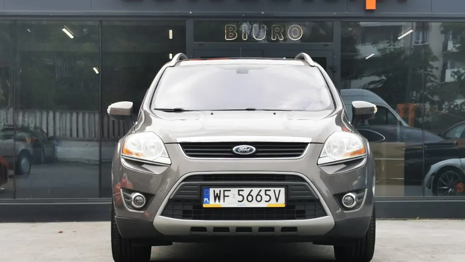 FORD Kuga -