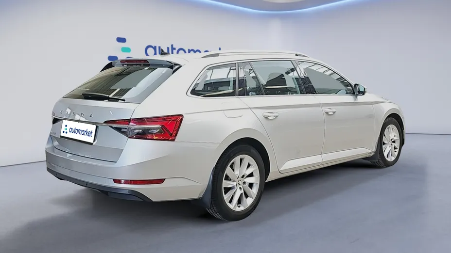 SKODA Superb Superb 2.0 TDI SCR Ambition