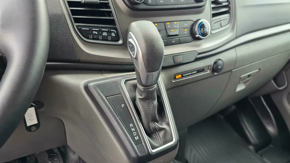 FORD Transit Custom Transit Custom 320 L2H1 Trend