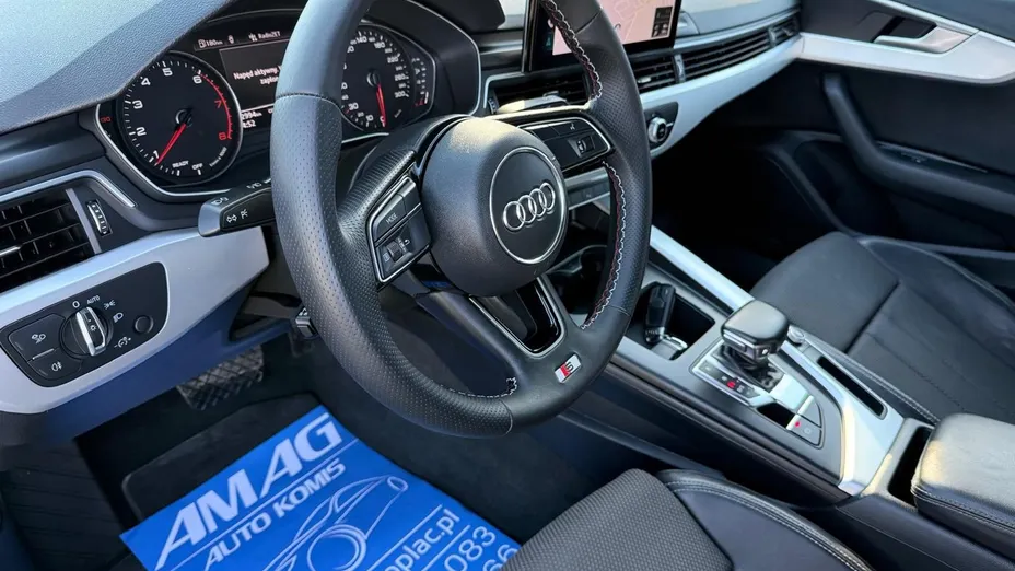 AUDI A4 -