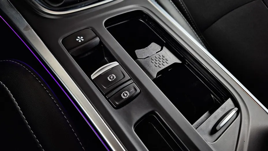 RENAULT Megane Megane 1.3 TCe FAP Techno EDC