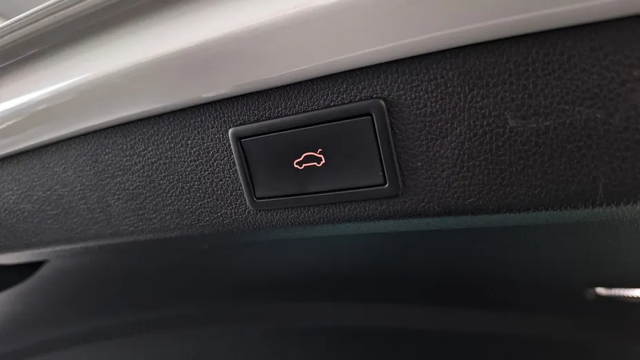 SKODA Superb Superb 2.0 TDI SCR Style DSG