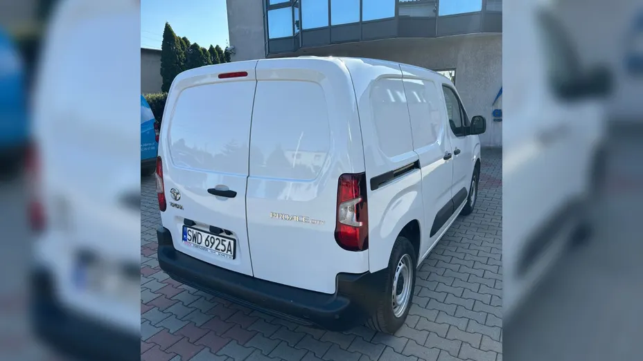 TOYOTA Proace City Proace City 1.5 D-4D Standard 2,0t Active
