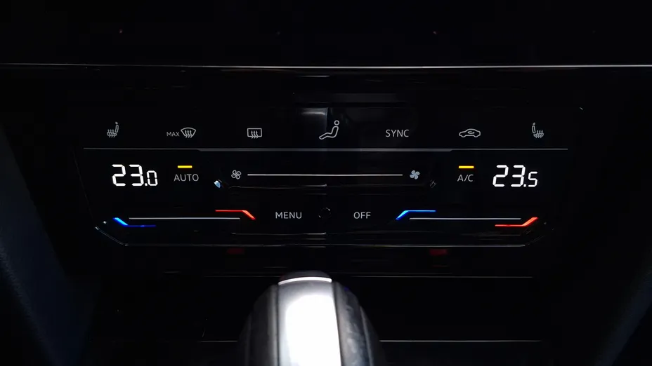 VOLKSWAGEN Arteon Arteon 2.0 TDI 4Motion R-Line DSG