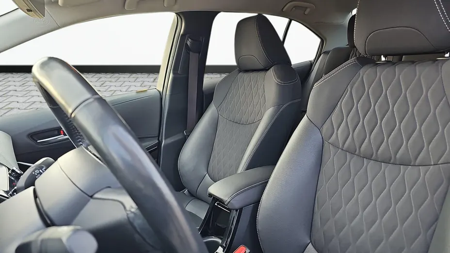 TOYOTA Corolla Corolla 1.8 Hybrid GPF Executive