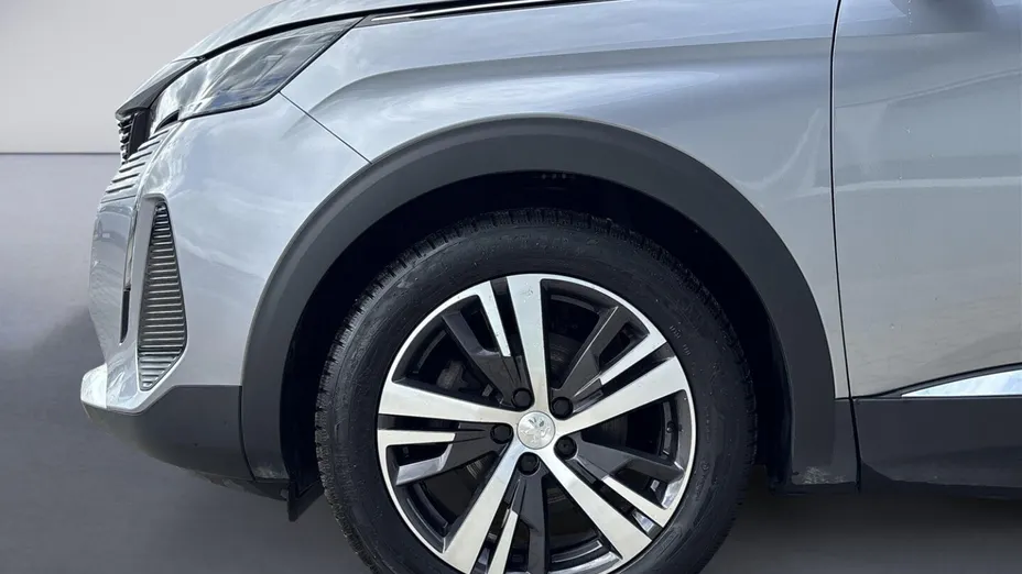 PEUGEOT 3008 3008 1.2 PureTech Allure Pack S&S EAT8