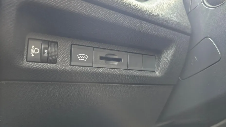 PEUGEOT 308 308 1.5 BlueHDi Allure S&S EAT8