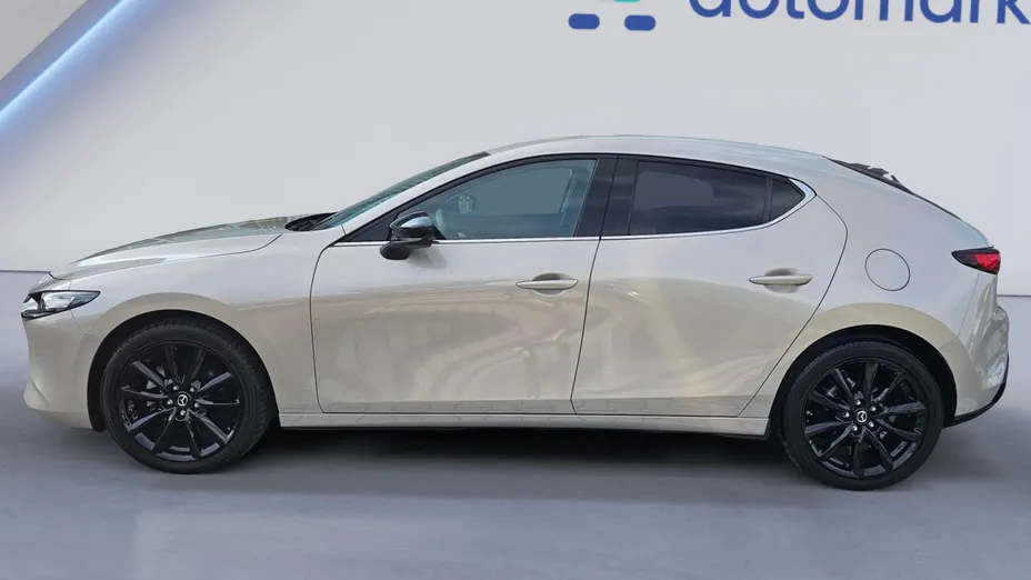 MAZDA 3 3 2.0 mHEV Nagisa aut