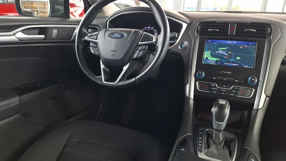 FORD Mondeo Mondeo 2.0 Hybrid Trend