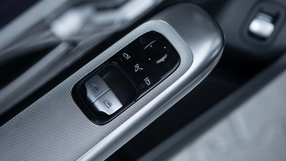 MERCEDES-BENZ CLE CLE 300 mHEV 4-Matic AMG Line