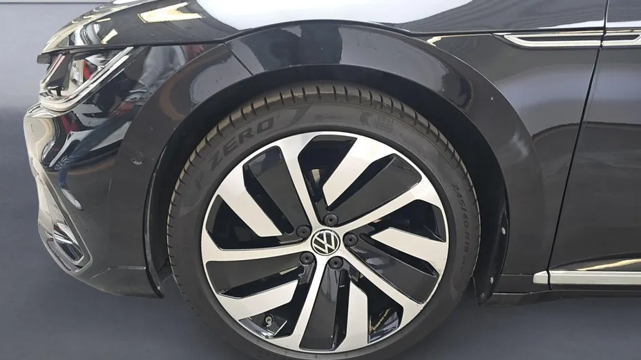 VOLKSWAGEN Arteon Arteon 2.0 TSI R-Line DSG
